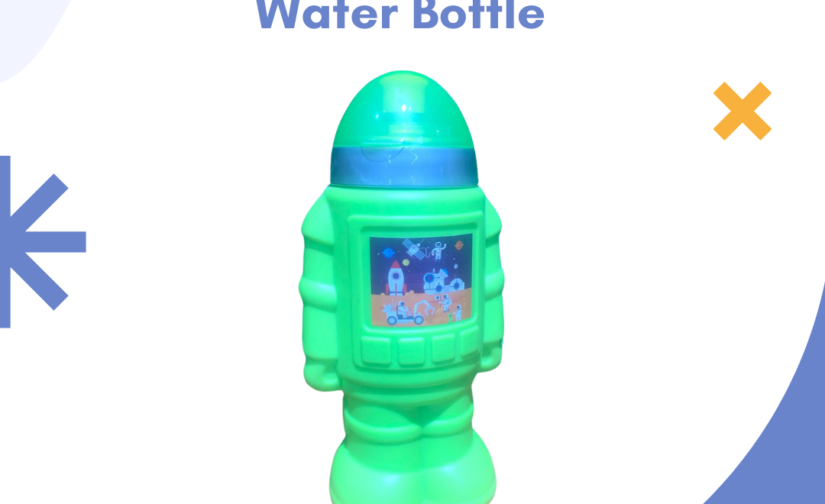 Spaceman Water Bottle - 750ml BPA-Free, Leak-Proof, Stylish Astronaut Design for Kids